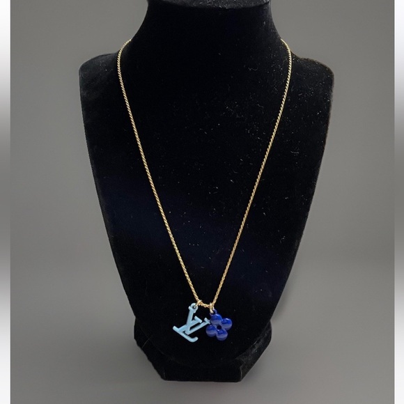 Upcycled Louis Vuitton Zipper Pulls and LV Charms on GP Silver 925 Necklace - Picture 4 of 9